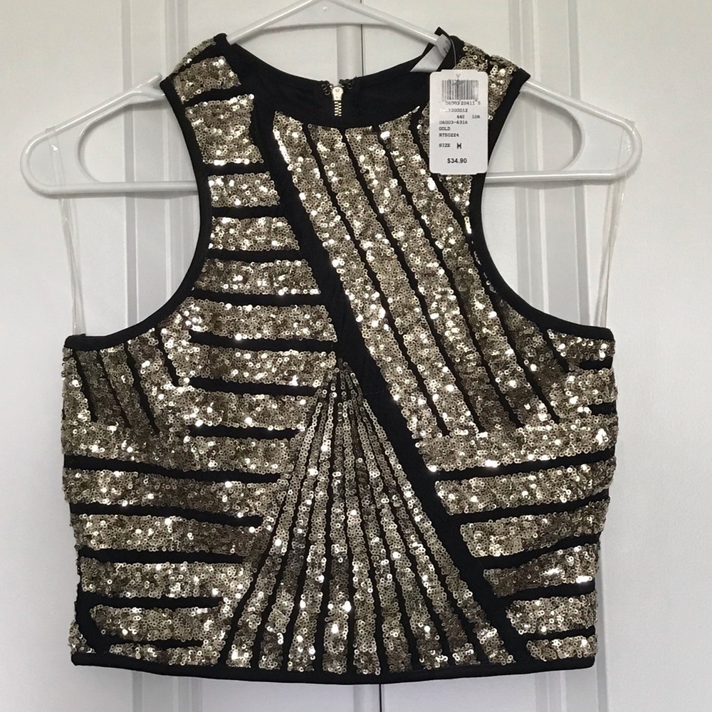 Fancy crop top